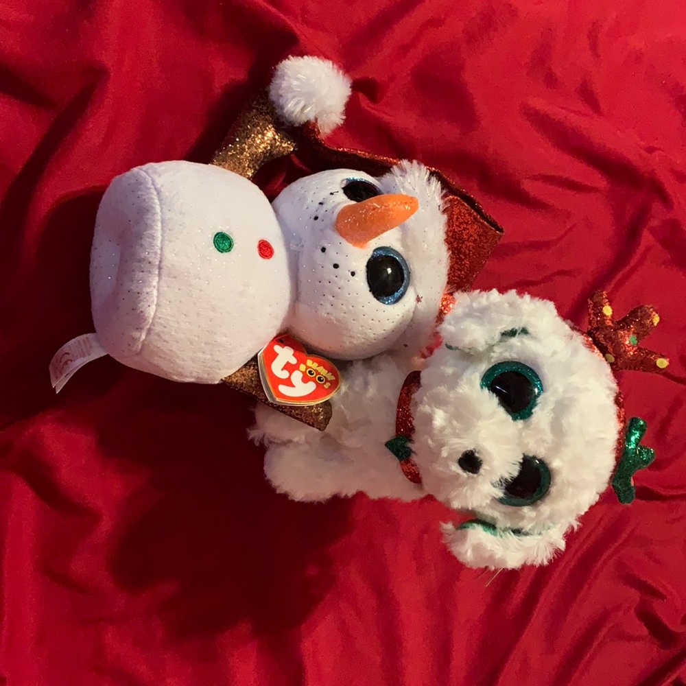 Christmas Beanie B👀s ty collectors.